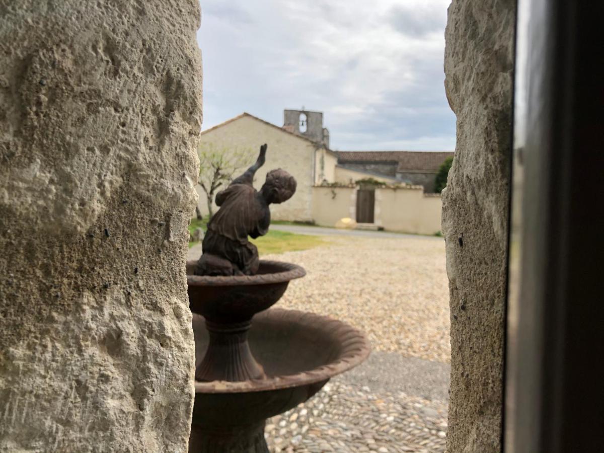 La Ferme Buissonniere Bed and Breakfast Bardou Eksteriør billede