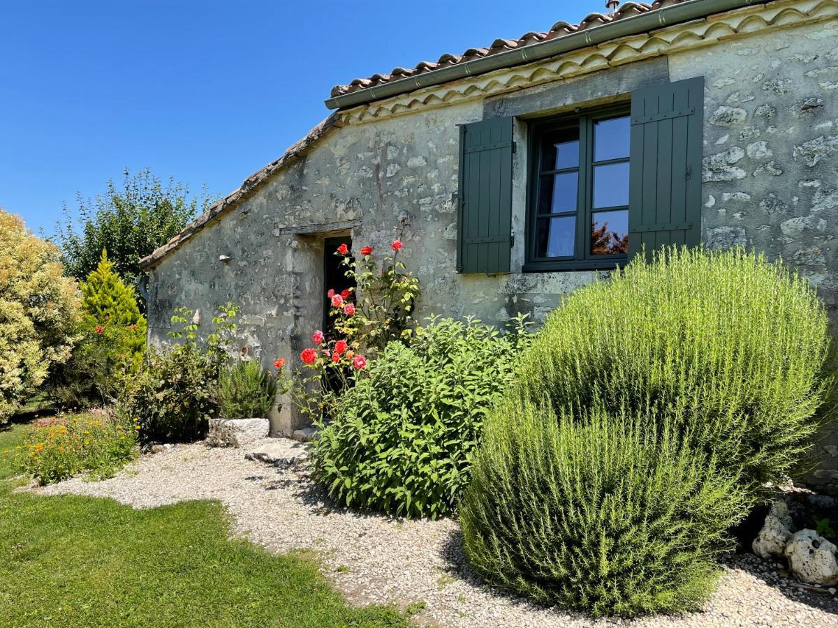 La Ferme Buissonniere Bed and Breakfast Bardou Eksteriør billede