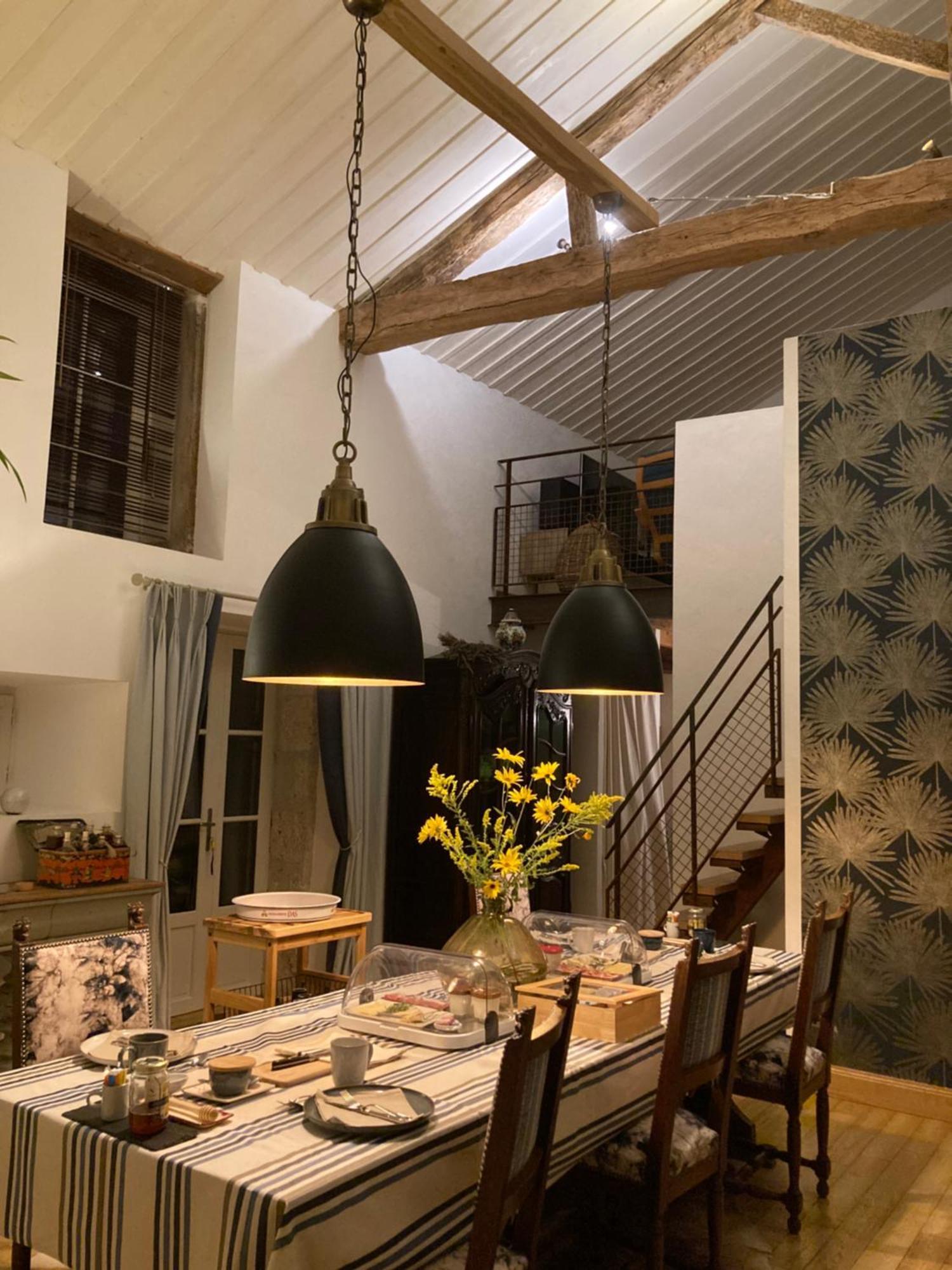 La Ferme Buissonniere Bed and Breakfast Bardou Eksteriør billede
